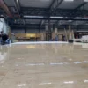 Lack utan lösningsmedel med perfekt utflytningsförmåga. Välj Tweecosolid för att skydda trä/mdf i formar vid gjutning med betong.