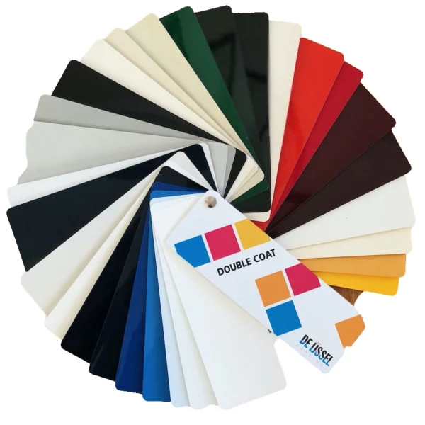 Double Coat Kulörkarta DC består av 27 stycken standardkulörer med Double Coat sträckfärg av tvåkomponent polyuretanlack. Köp hos www.de-ijssel-coatings.se