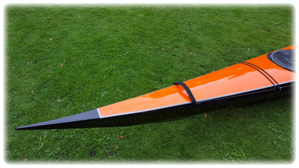 Double Coat DC 842 Orange. Kajak målad med Double Coat. Beställ färg hos www.de-ijssel-coatings.se