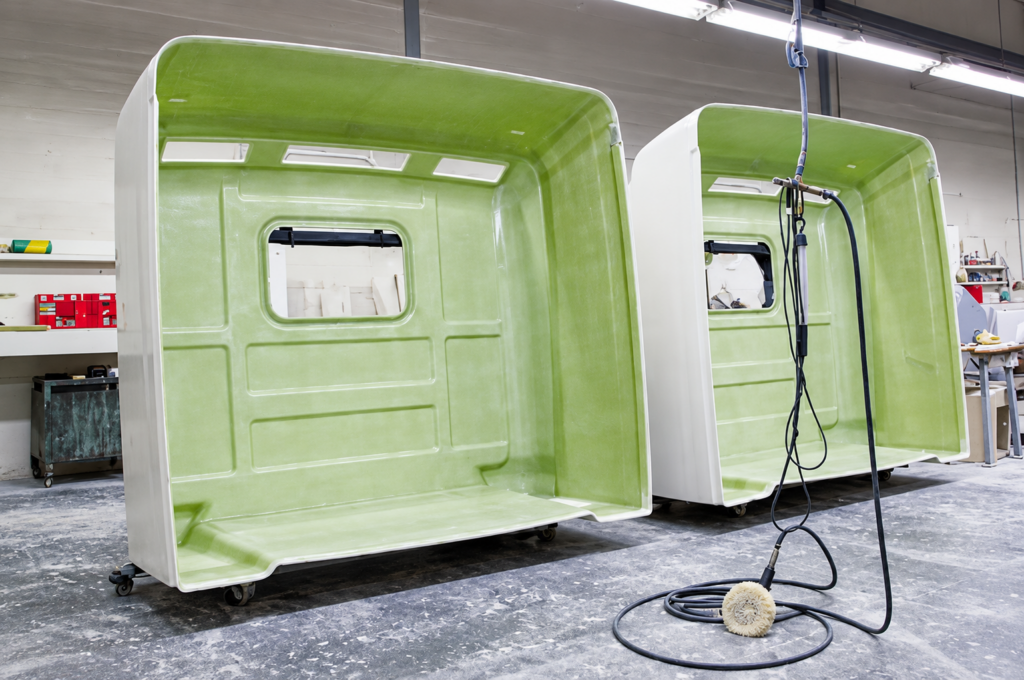 Poltix polyester och vinylester. Beställ gelcoat och lamineringsharts hos www.de-ijssel-coatings.se