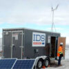 Arbetsbod utrustad med vindgenerator från Superwind.