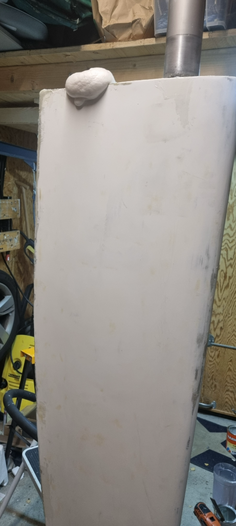 Roder reparation. Fyll tomrummet med Variopox Skum 41. Epoxiskum.